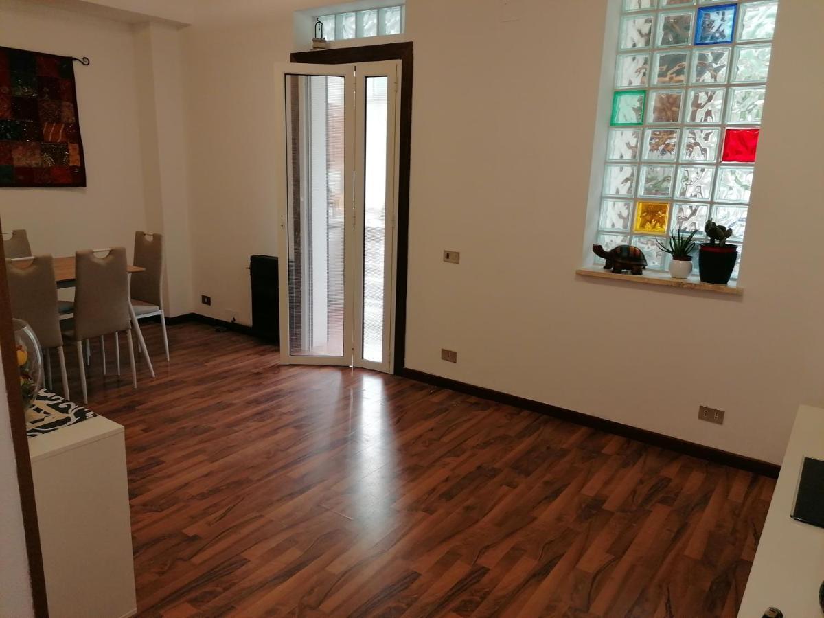 Princess House Palermo - Intero Appartamento - Мондело Екстериор снимка